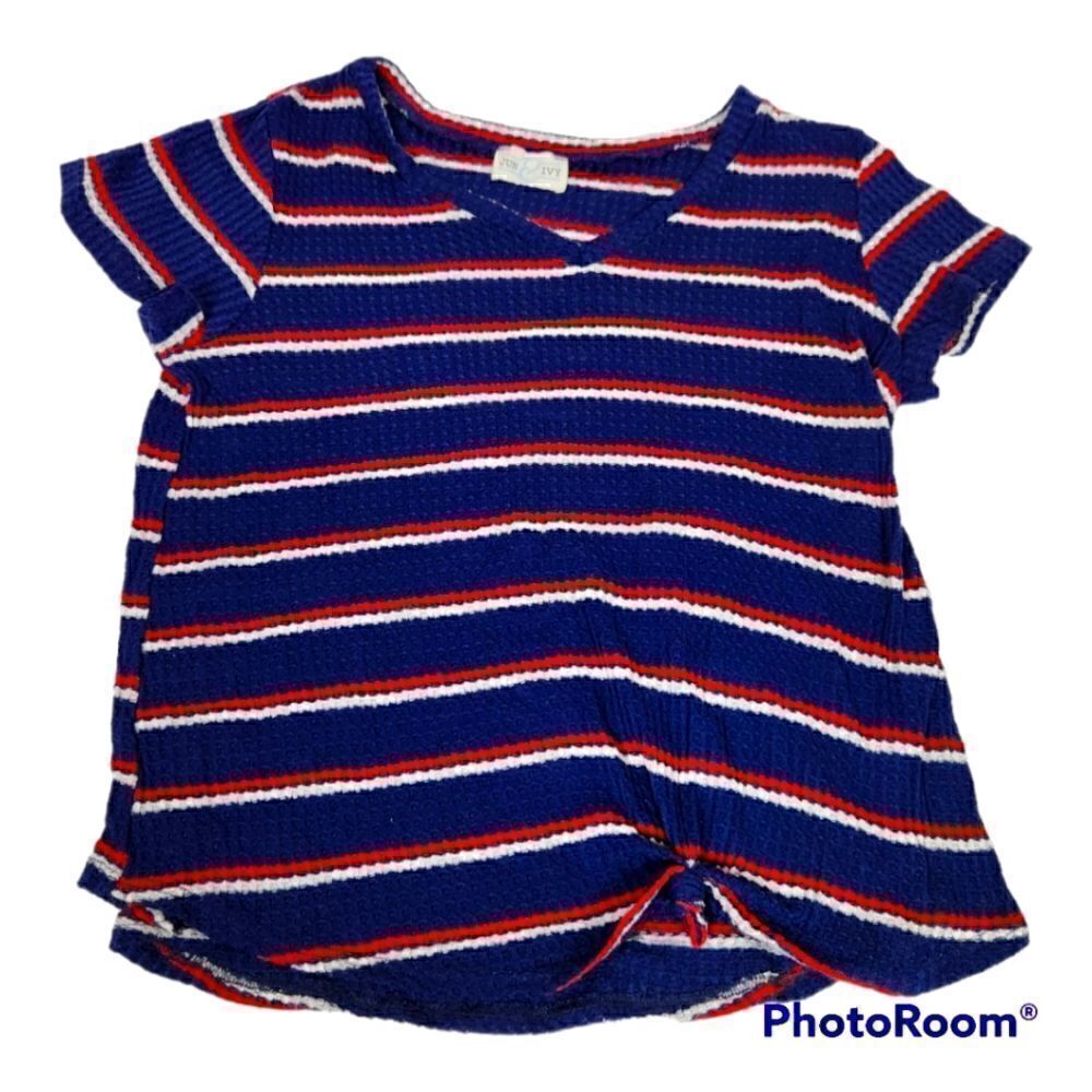 Jun & Ivy Multi Striped V Neck T Shirt